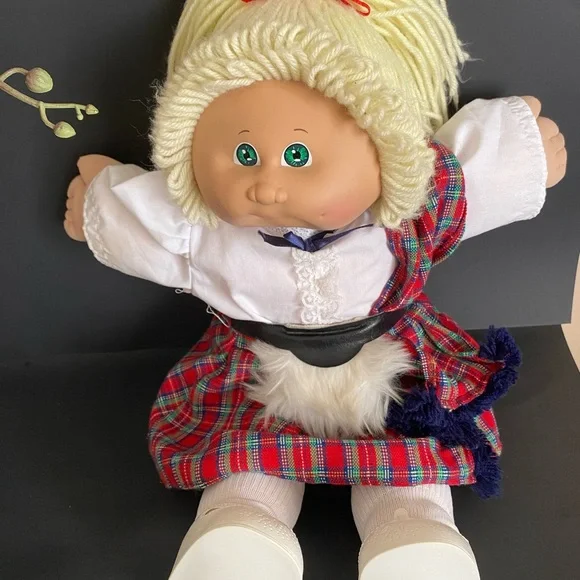 CABBAGE PATCH GIRL 1978-1982 Coleco Xavier Roberts Scottish Outfit Vintage